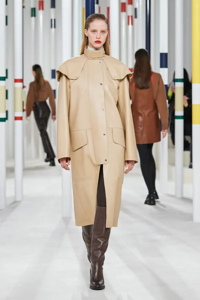 Look 55